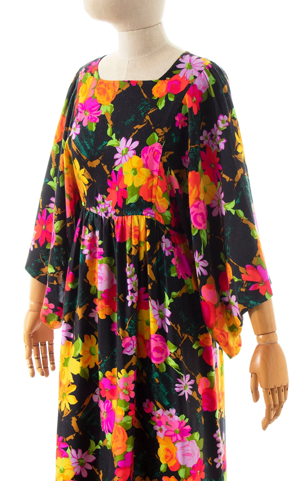 1970s Floral Kimono Sleeve Maxi Dress | small/medium