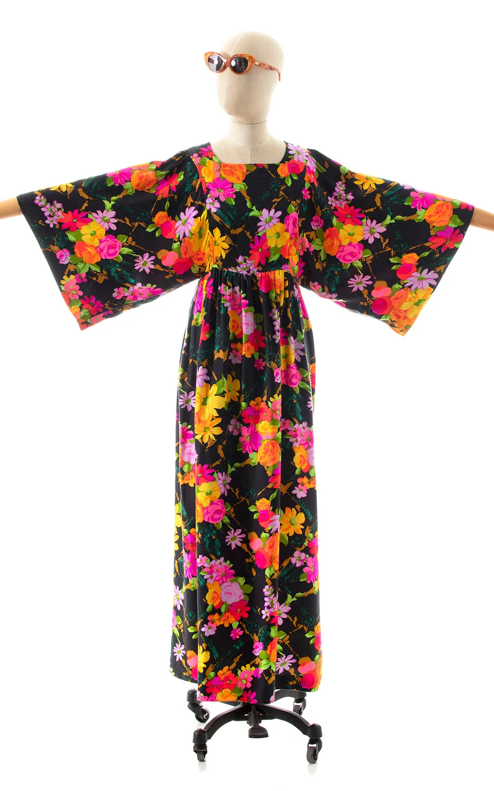 1970s Floral Kimono Sleeve Maxi Dress | small/medium