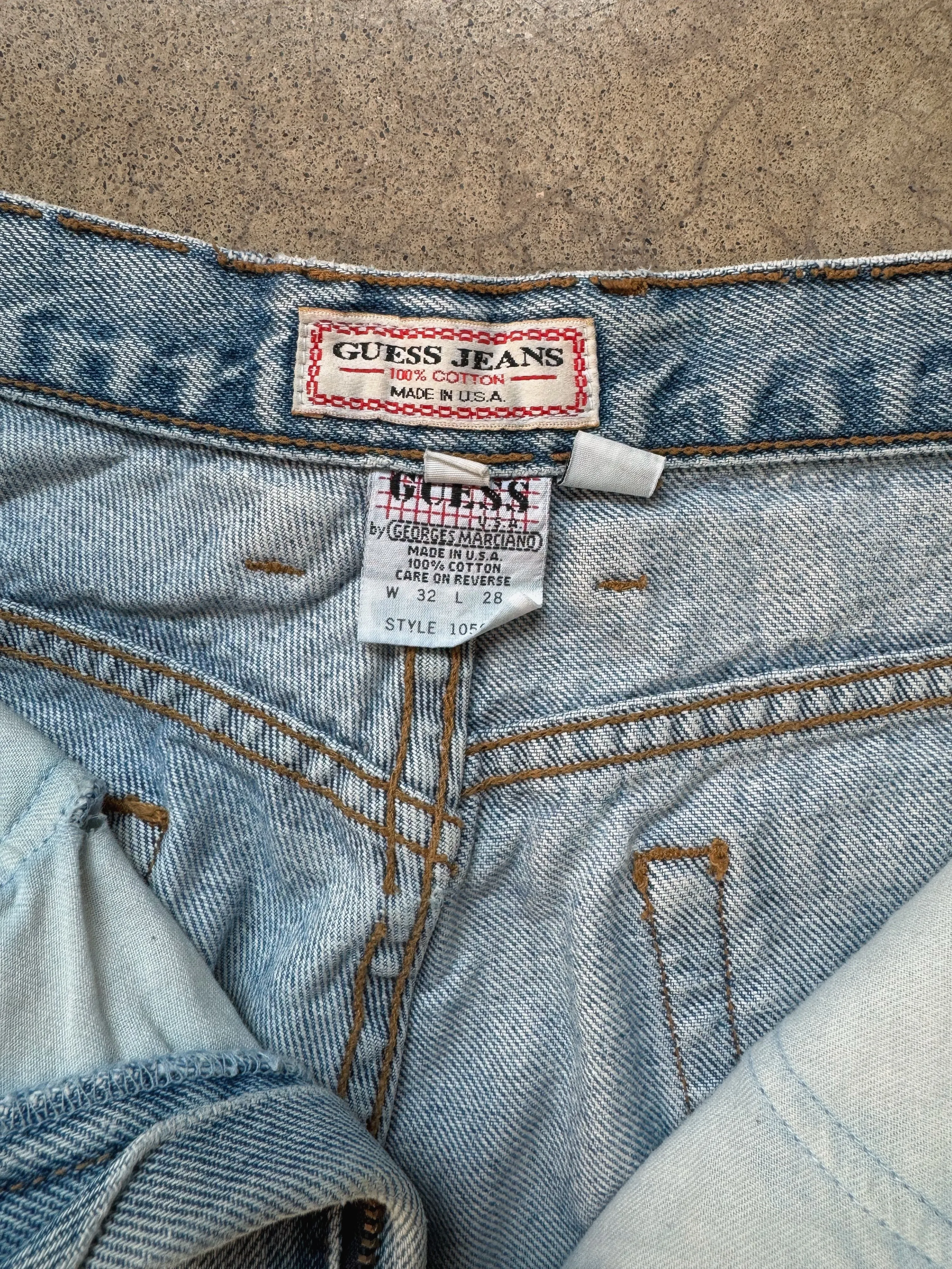 90s Vintage Guess High Waisted Faded Wash Jeans (W29")