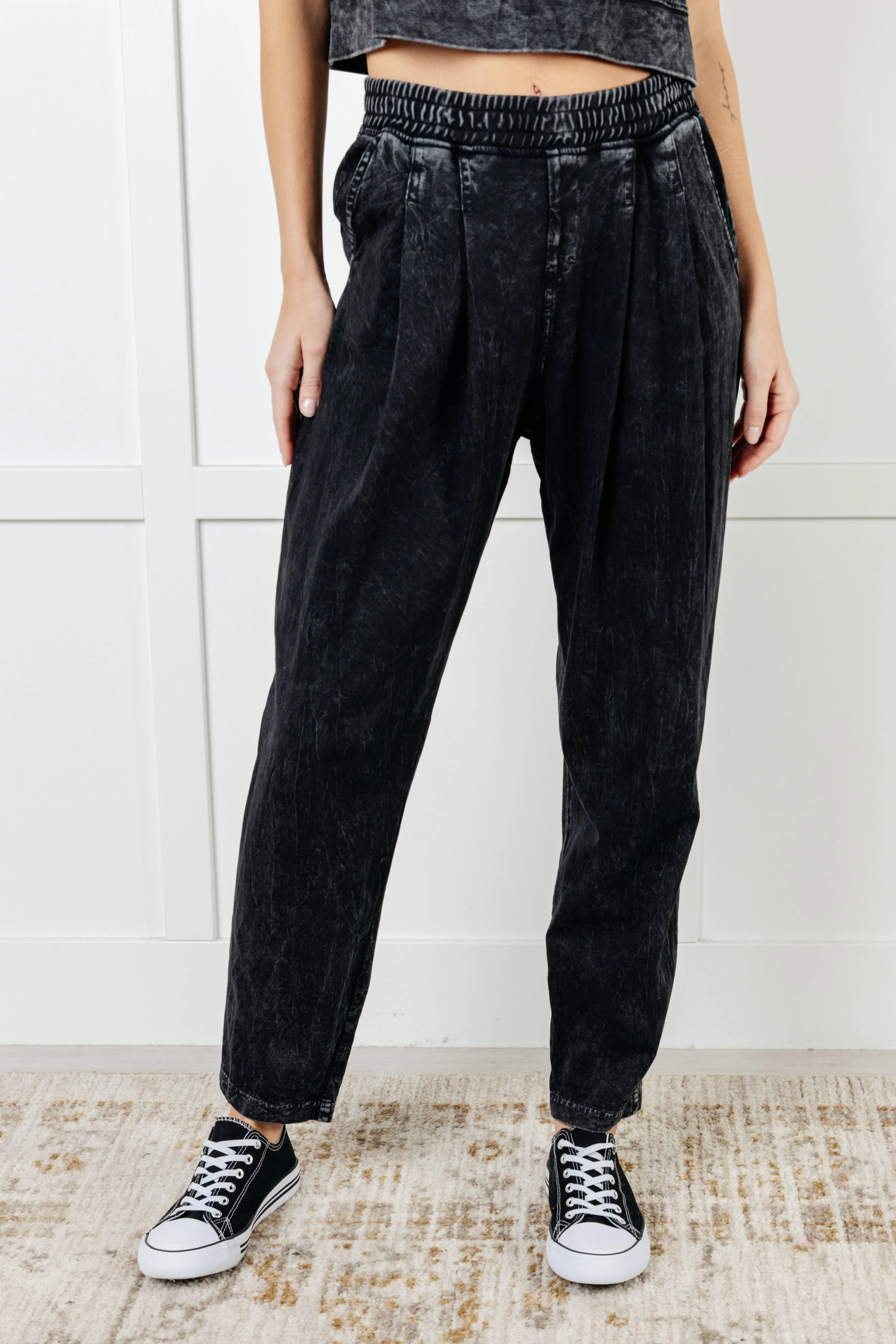 ONLINE EXCLUSIVE Limber Up Straight Leg Sweats in Black
